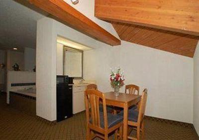фото отеля Quality Inn Columbia City