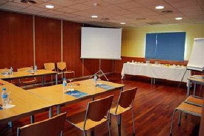 фото отеля Hostal Torrejon De Ardoz