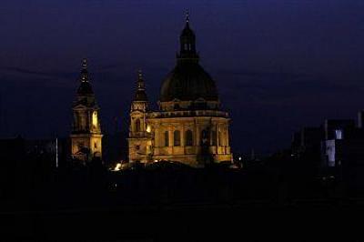фото отеля Regency Suites Budapest