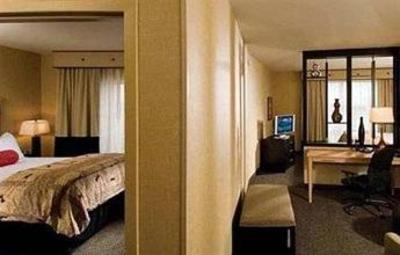 фото отеля DoubleTree by Hilton Hotel Baton Rouge