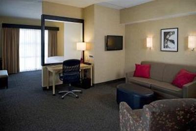 фото отеля DoubleTree by Hilton Hotel Baton Rouge