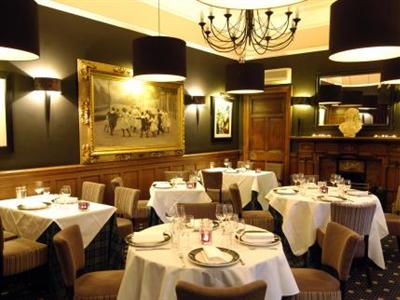 фото отеля Sherbrooke Castle Hotel