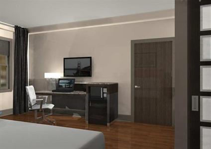 фото отеля Doubletree by Hilton The Tudor Arms Hotel
