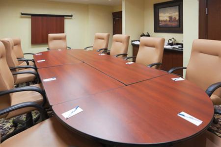 фото отеля Staybridge Suites Guelph