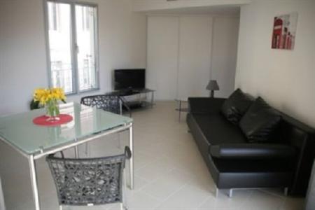 фото отеля Suite Affaire Cannes Vieux Port