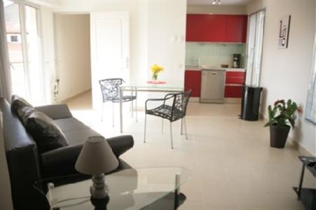 фото отеля Suite Affaire Cannes Vieux Port
