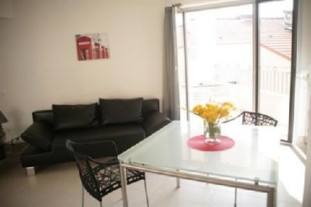 фото отеля Suite Affaire Cannes Vieux Port
