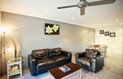 фото отеля Anchor Down Apartments