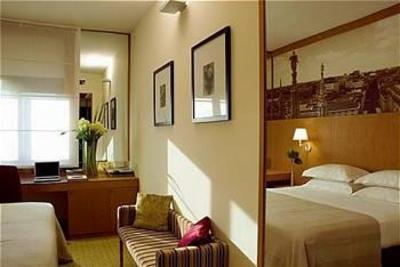 фото отеля Starhotels Tourist