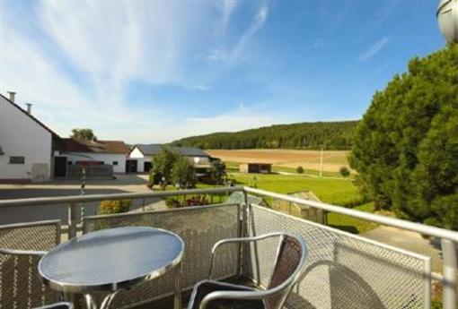 фото отеля Schoell Hotel-Gasthof
