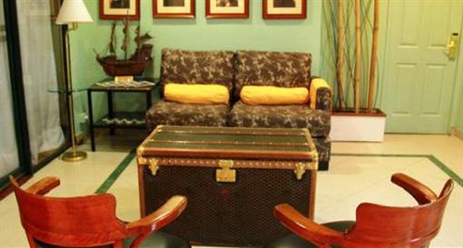 фото отеля Mayflower Suites