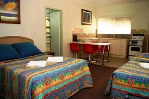 фото отеля Atherton Rain Forest Motor Inn