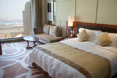 фото отеля New World Dalian Hotel