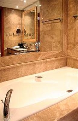 фото отеля New World Dalian Hotel
