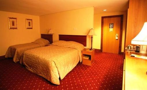 фото отеля Whitewater Hotel & Leisure Club