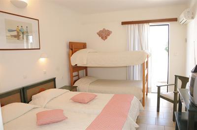 фото отеля Grand Bleu Hotel Eretria