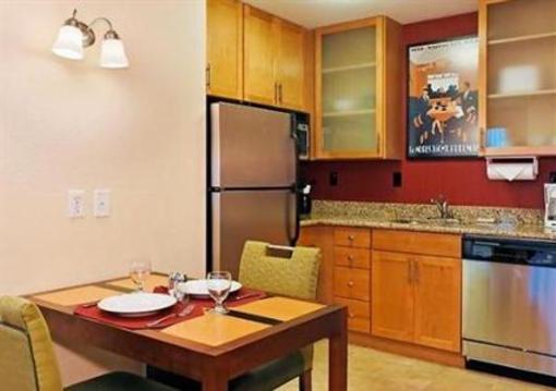 фото отеля Residence Inn Mettawa