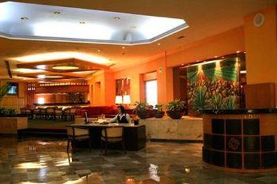 фото отеля Plaza Lopez Mateos Hotel Guadalajara