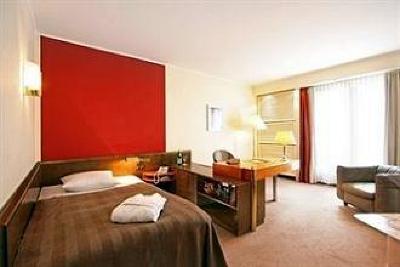 фото отеля Crowne Plaza Hotel Hannover