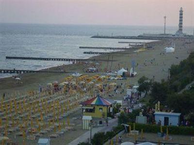 фото отеля Hotel Capitol Jesolo