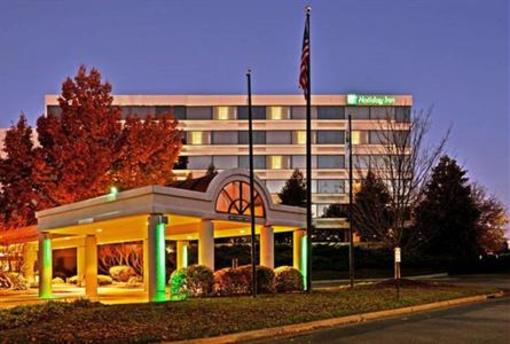 фото отеля Holiday Inn Select University Parkway Winston Salem