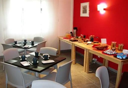 фото отеля Quality Suites Victoria Garden Strasbourg