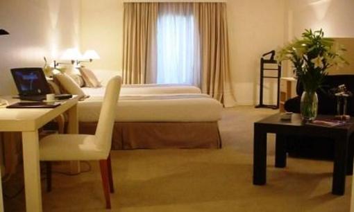 фото отеля Loi Suites Recoleta