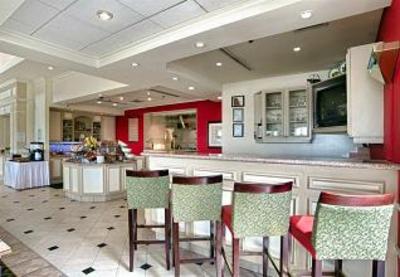 фото отеля Hilton Garden Inn Toronto/Mississauga