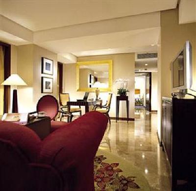 фото отеля Renaissance Tianjin Teda Hotel