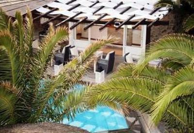 фото отеля San Antonio Summerland Hotel