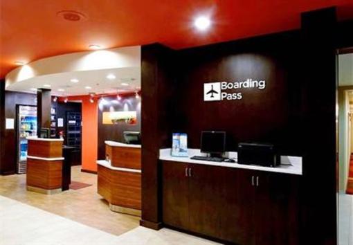фото отеля Courtyard by Marriott Pensacola