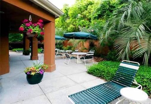 фото отеля Courtyard by Marriott Pensacola
