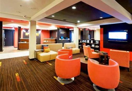 фото отеля Courtyard by Marriott Pensacola