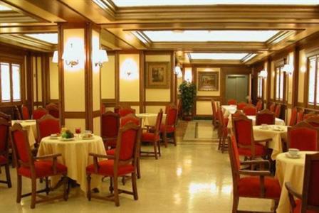 фото отеля Hotel II Castillas