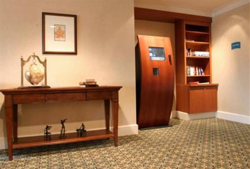 фото отеля Staybridge Suites Aurora/Naperville