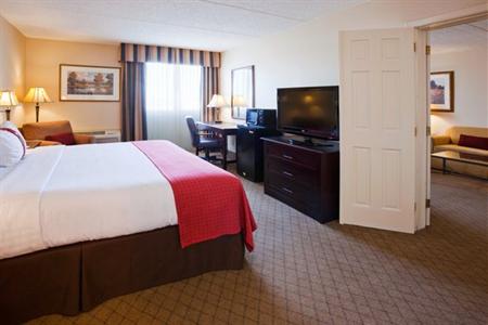 фото отеля Holiday Inn Neenah