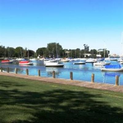 фото отеля Holiday Inn Neenah