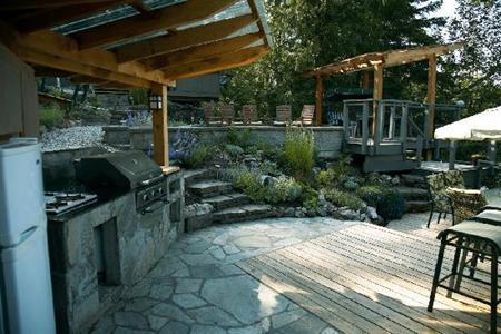 фото отеля Sakinaw Lake Lodge