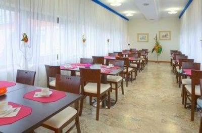 фото отеля Recina Hotel