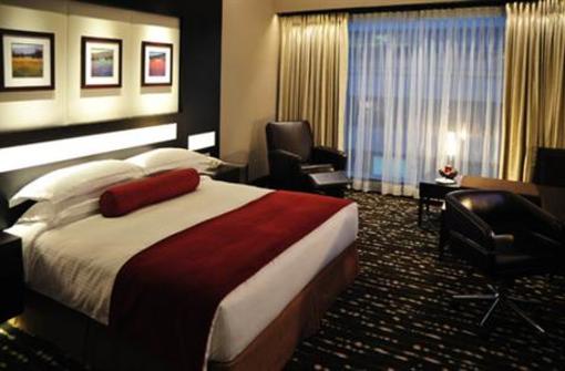 фото отеля Crowne Plaza Bengaluru Electronics City