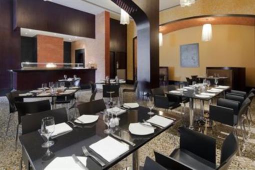 фото отеля Crowne Plaza Bengaluru Electronics City