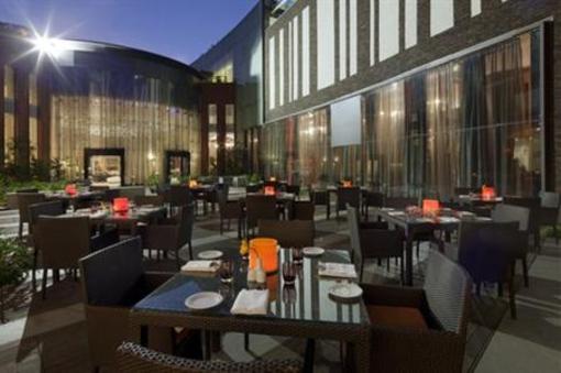 фото отеля Crowne Plaza Bengaluru Electronics City