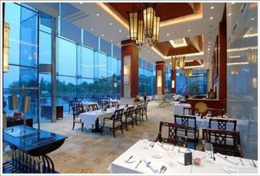 фото отеля Lakeside Jianguo Hotel