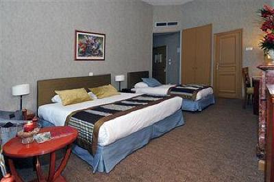 фото отеля Le Phenix Hotel