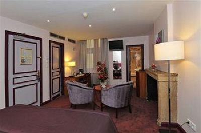 фото отеля Le Phenix Hotel