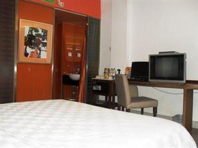 фото отеля Baoan South Garden Inn Shenzhen