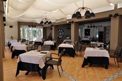 фото отеля Hotel Catalonia Ses Estaques Ibiza