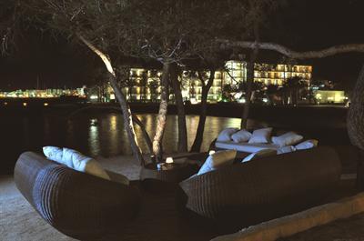 фото отеля Hotel Catalonia Ses Estaques Ibiza