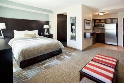фото отеля Staybridge Suites Stone Oak
