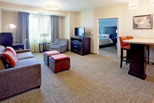 фото отеля Staybridge Suites Stone Oak